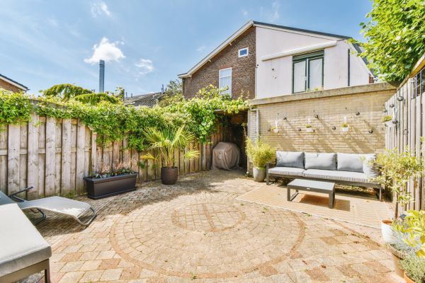 Courtyard Patio Service in Phoenix